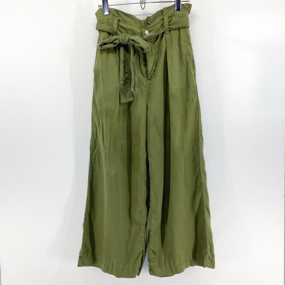 Zara Pants & Jumpsuits Zara Green Linen Paperbag Wide Leg Cropped